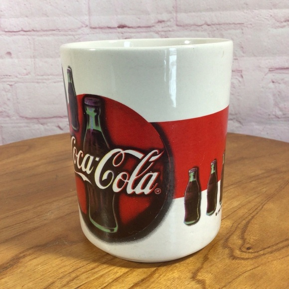 Vintage Gibson Coca-Cola Bottles Ceramic Mug - 1997 - Picture 2 of 6